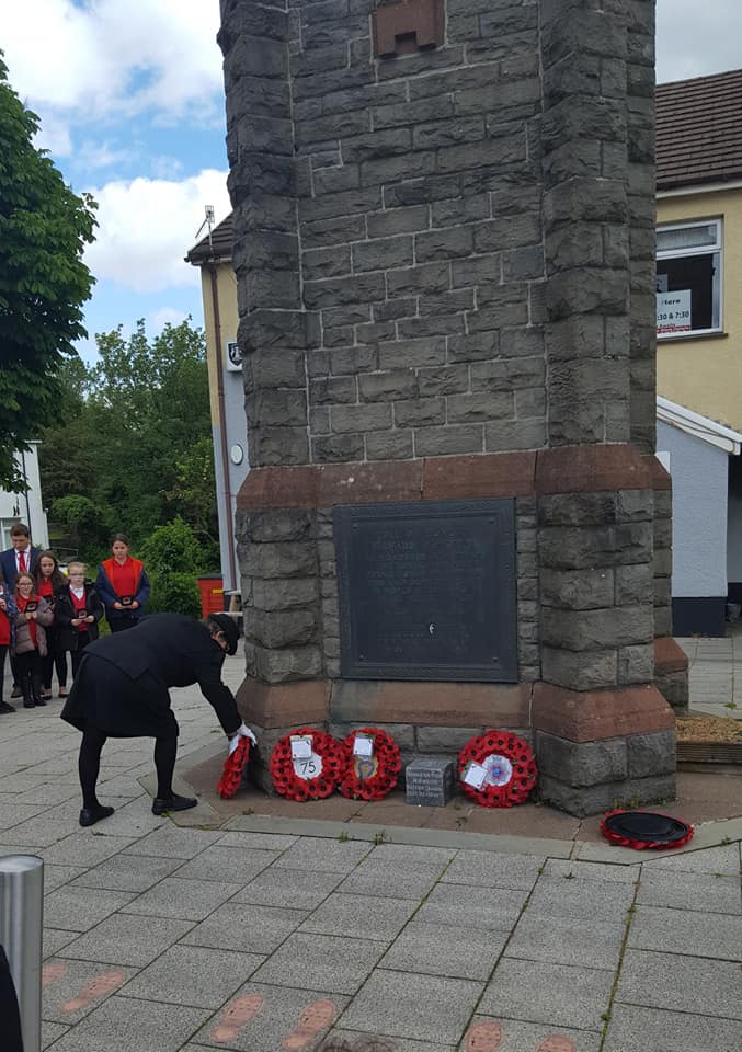 placing wreaths