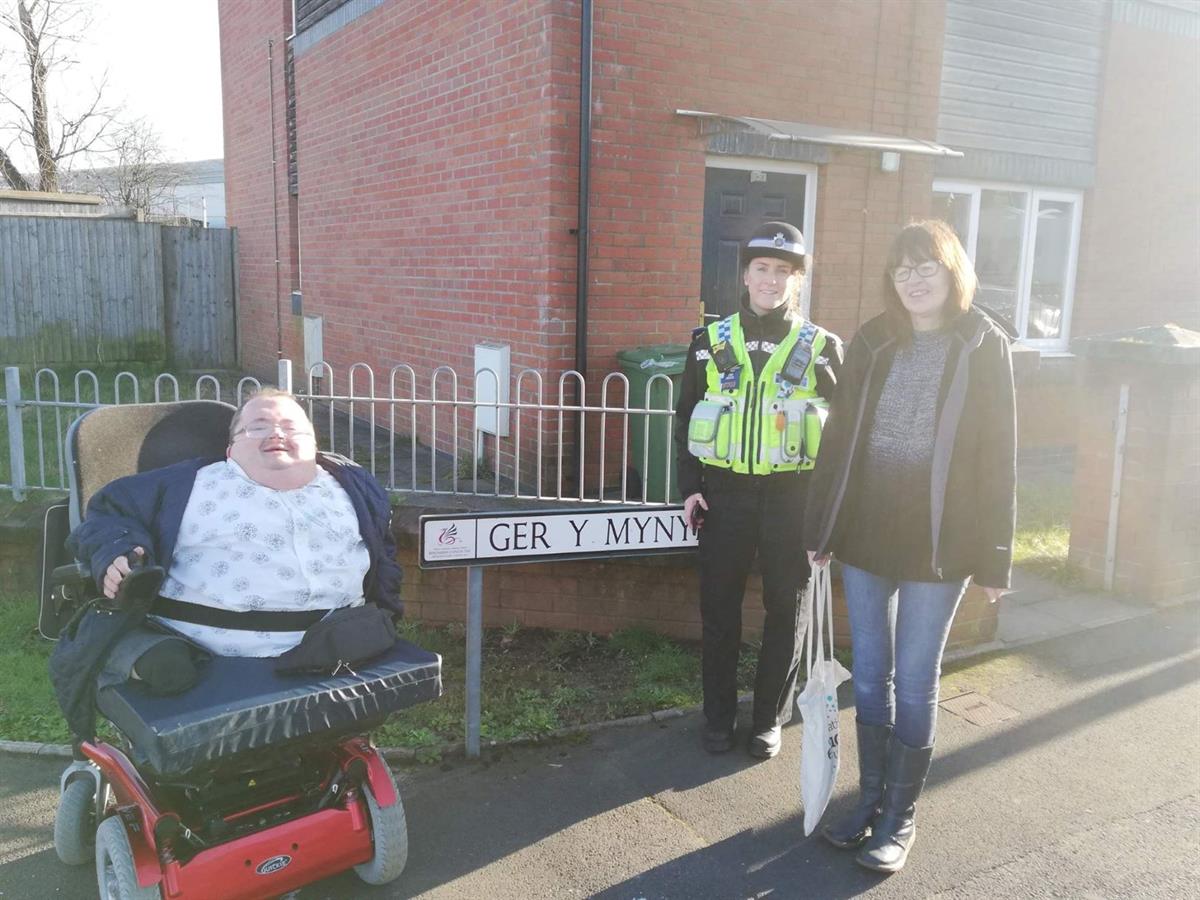 PCSO Carys Norman and County Borough Cllr Karen Morgan